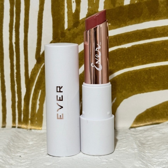 Ever (Petal) SMOOTH Peptide Lip Therapy - Picture 5 of 7